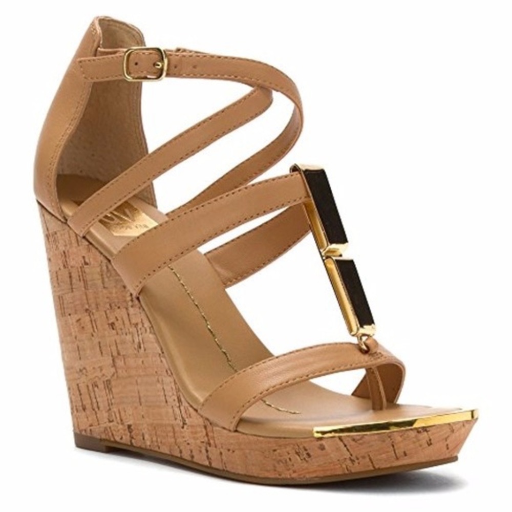 DV by Dolce Vita Tabby Wedge